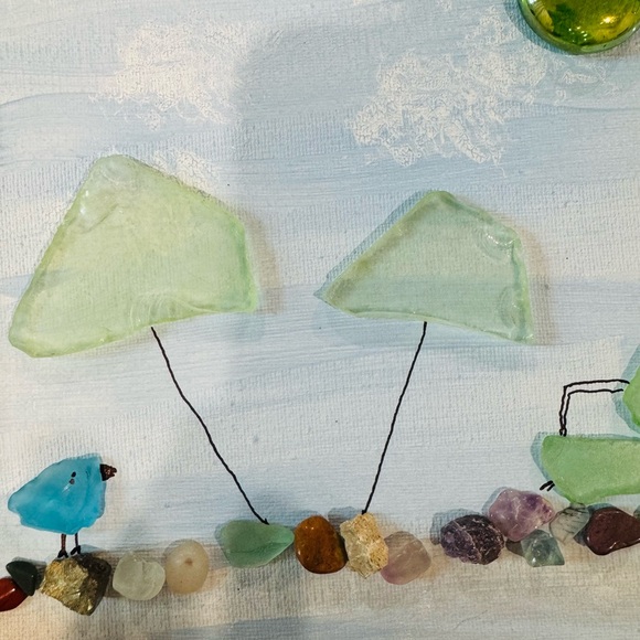 Sea glass & crystals art on canvas - Picture 3 of 4